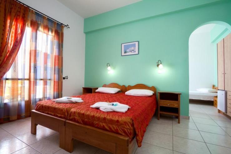 Kolitsani View Hotel Íosz Szoba fotó